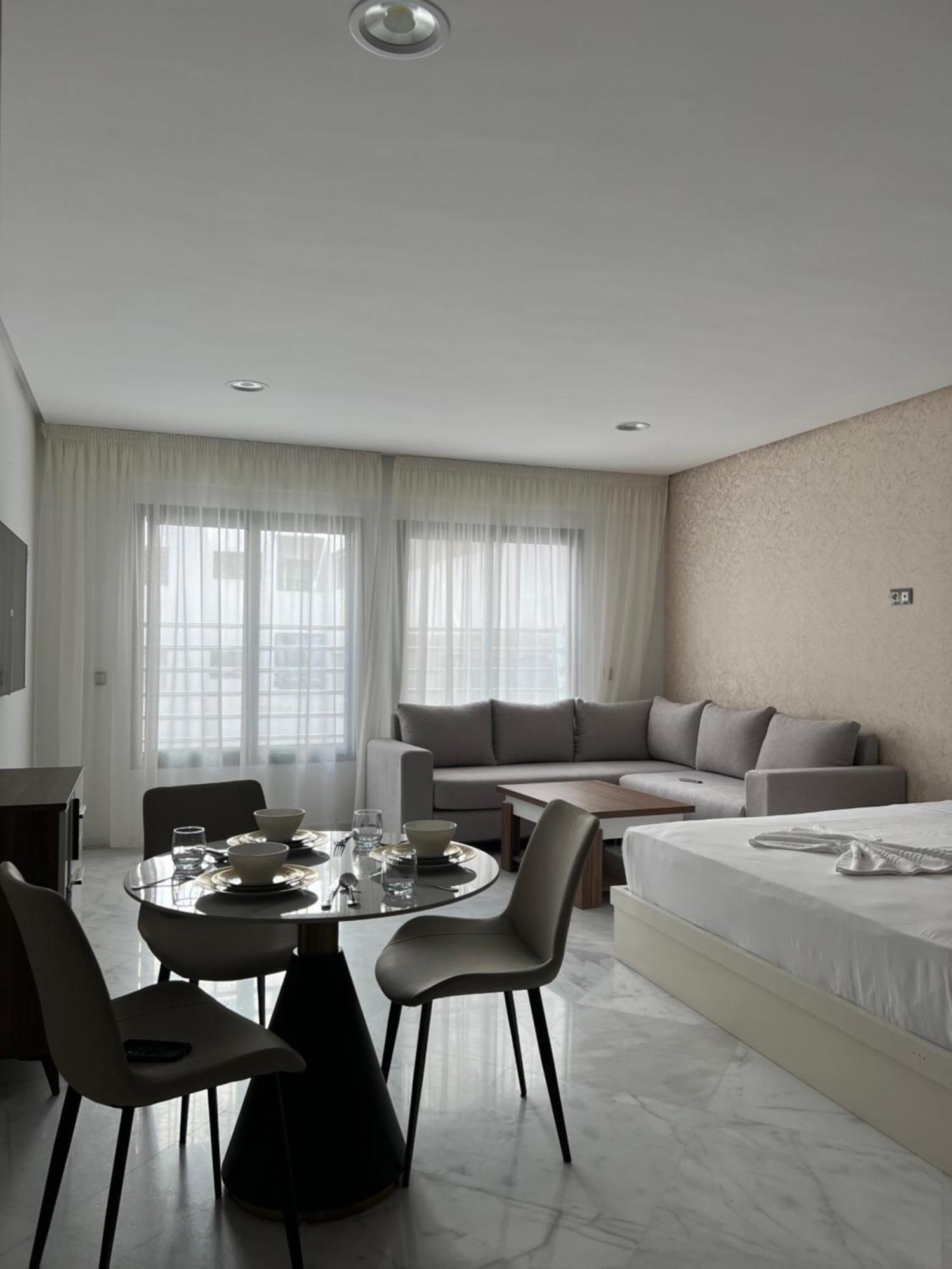 Royal Center Apartment Tangier Exterior photo